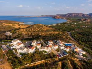 Гледка от птичи поглед на Castri Village Hotel