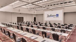 Poslovni prostori in/oz. konferenčna soba v nastanitvi Radisson Blu Hotel Leipzig
