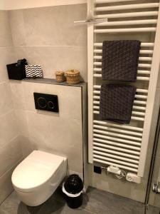 Kylpyhuone majoituspaikassa Apart Edelweiss
