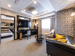 Posezení v ubytování APA Hotel & Resort Midosuji Hommachi Eki Tower + 37 fotografií