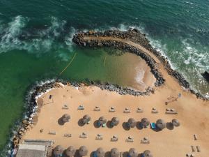 Blick auf Marcelo Beach Club aus der Vogelperspektive