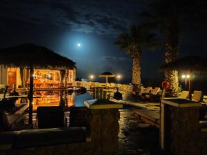 卡特瑞杜斯Villa Manos Hotel的相册照片