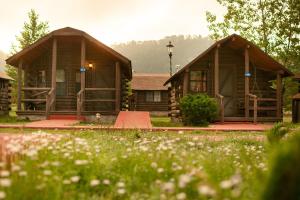 Galeriebild der Unterkunft Villa Mexicana Creel Mountain Lodge in Creel
