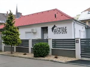 The building in which Az apartmant is located