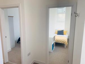 Galeriebild der Unterkunft Ferry House in Pembroke Dock + 11 Fotos