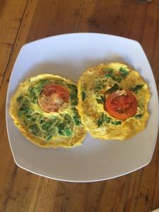 Galeriebild der Unterkunft my house guest house in batumadeg