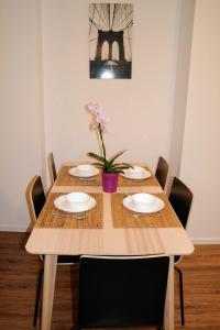 Fotografia z galérie ubytovania Riverside Apartman with Free Parking v destinácii Győr + 3 fotografie