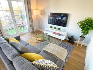 Gallery image of Urbanside Penthouse in Yeovil