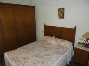 A bed or beds in a room at Les Doyes Bl 5 3-73 LEK