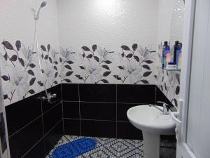 Bilik mandi di HOTEL JULIA Akhaltsikhe