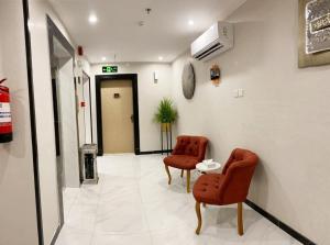 Posezení v ubytování Touq Al Balad Hotel - فندق توق البلد