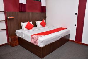 Postel nebo postele na pokoji v ubytování Roshan Guest House