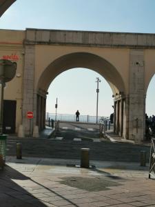 2 pieces Vieux-Nice S