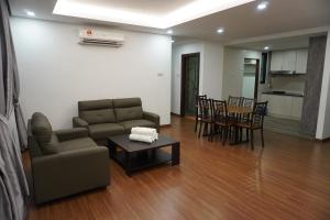 Gallery image of Luco Apartments @ Viva City Megamall in Kuching