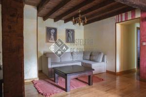 A seating area at Hostal casa lucas