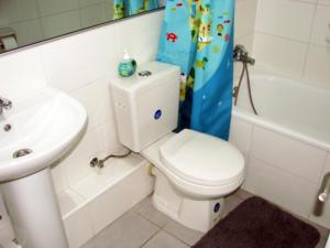 Un baño de Vista Chinchorro