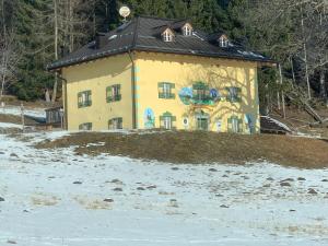 Gallery image of Chalet Musiera in Telve