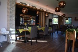 Restoran või mõni muu söögikoht majutusasutuses Hotel Hausschachen