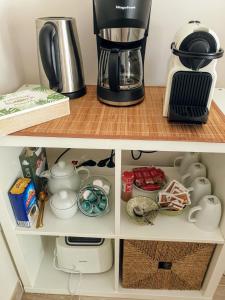 A kitchen or kitchenette at Pequeño paraíso frente al mar Playa Chica