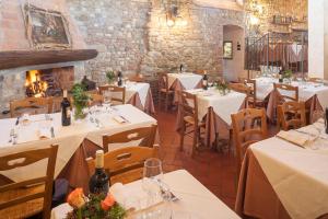 Restaurace v ubytování Relais Poggio Borgoni