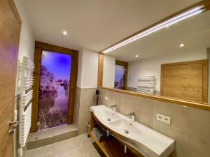 Kúpeľňa v ubytovaní Appartementhaus Anna + 37 fotografií