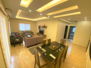 Gallery image of Elite Residence - Furnished Apartments in An Nakhlah