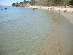 Kép Sea Front Apartment 5 beds with balcony 250 meters from the beach szállásáról Case San Marcóban a galériában