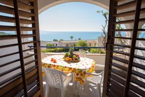 Kép Sea Front Apartment 5 beds with balcony 250 meters from the beach szállásáról Case San Marcóban a galériában