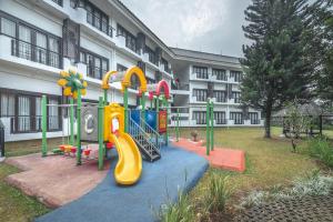 Детская игровая зона в Lido Lake Resort by MNC Hotel