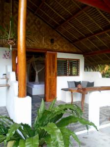 Gambar di galeri bagi Nypa Style Resort Camiguin di Mambajao