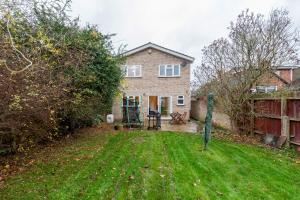 Gallery image of LARGE MODERN HOME, FOUR BEDROOM, TWO BATHROOM in Grays Thurrock