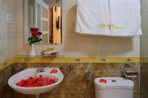 Ванна кімната в CR Hotel