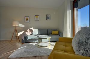 Posedenie v ubytovaní Apart-Invest Apartament Grottgera Studio 3