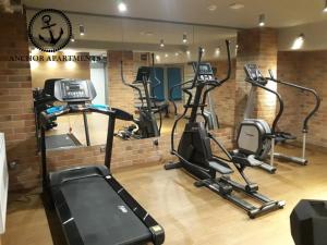 Fitness centrum a/nebo fitness zařízení v ubytování Anchor Apartments MARINE
