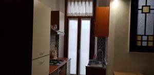 Kuchyňa alebo kuchynka v ubytovaní Mansarde & Suite Maison 1706 Lago Orta