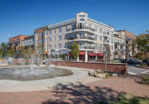 Photo de la galerie de l'établissement EVEN Hotel Alpharetta - Avalon Area, an IHG Hotel, à Alpharetta