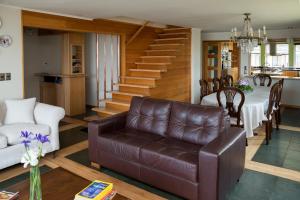 Posezení v ubytování Del Pescador Hotel Cabañas
