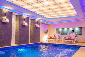 Swimmingpoolen hos eller tæt på Appart-hotel Marrakech Inn
