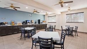 Gallery image of SureStay Hotel by Best Western Brownsville in Brownsville