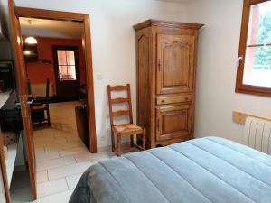 Postel nebo postele na pokoji v ubytování Chalet au bord du lac de Longemer