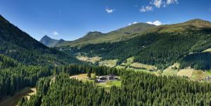 Gallery image of Terra - The Magic Place Relais & Châteaux in Sarntal
