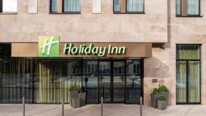 Um certificado, prêmio, placa ou outro documento exibido em Holiday Inn Frankfurt - Alte Oper by IHG