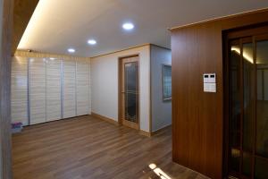 Fotografie z fotogalerie ubytování Guma Modern HanokStay v destinaci Tegu