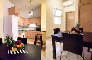 Kuchnia lub aneks kuchenny w obiekcie Sea & Wave Peña Apartament