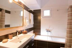 Koupelna v ubytování Kristallia - Elounda seafront vacation rental