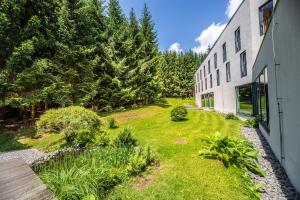 Zahrada ubytování Hotel SKI