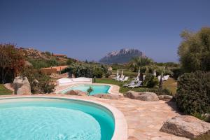 Φωτογραφία από το άλμπουμ του Hotel Ollastu σε Costa Corallina