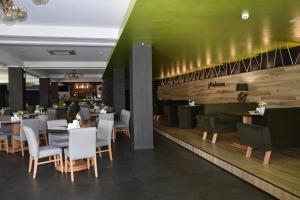 Restaurace v ubytování Hotel Bulevard + 37 fotografií