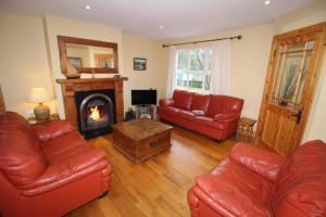 Posezení v ubytování Rathmullan Holiday Homes