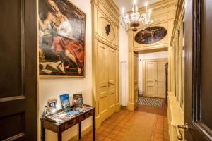 A television and/or entertainment centre at Casa Hosteno
